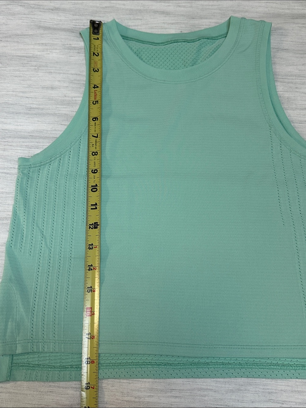 Lululemon Train to be Tank - Picture 6 of 7